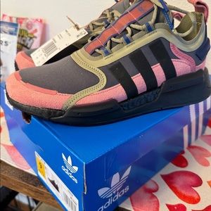 Women’s adidas NMD_V3 “grey wonder red” brand new never worn